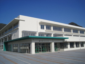 小方中学校