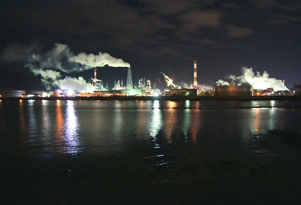 （写真）大竹 工場夜景見どころスポット2