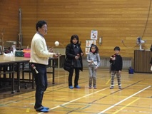 (写真)けん玉教室