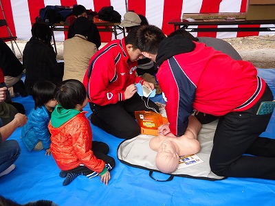 （写真）心肺蘇生