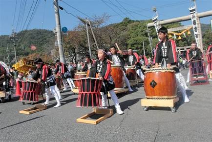 (写真)大瀧太鼓
