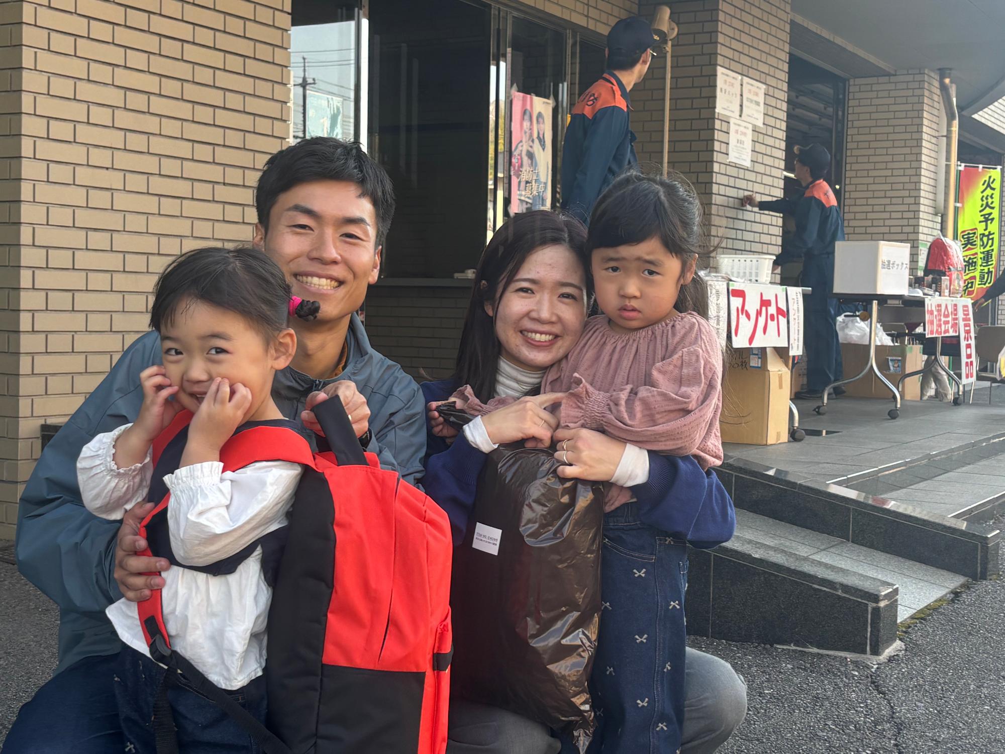 住宅用火災警報器のアンケートコーナー抽選会1等防災バック